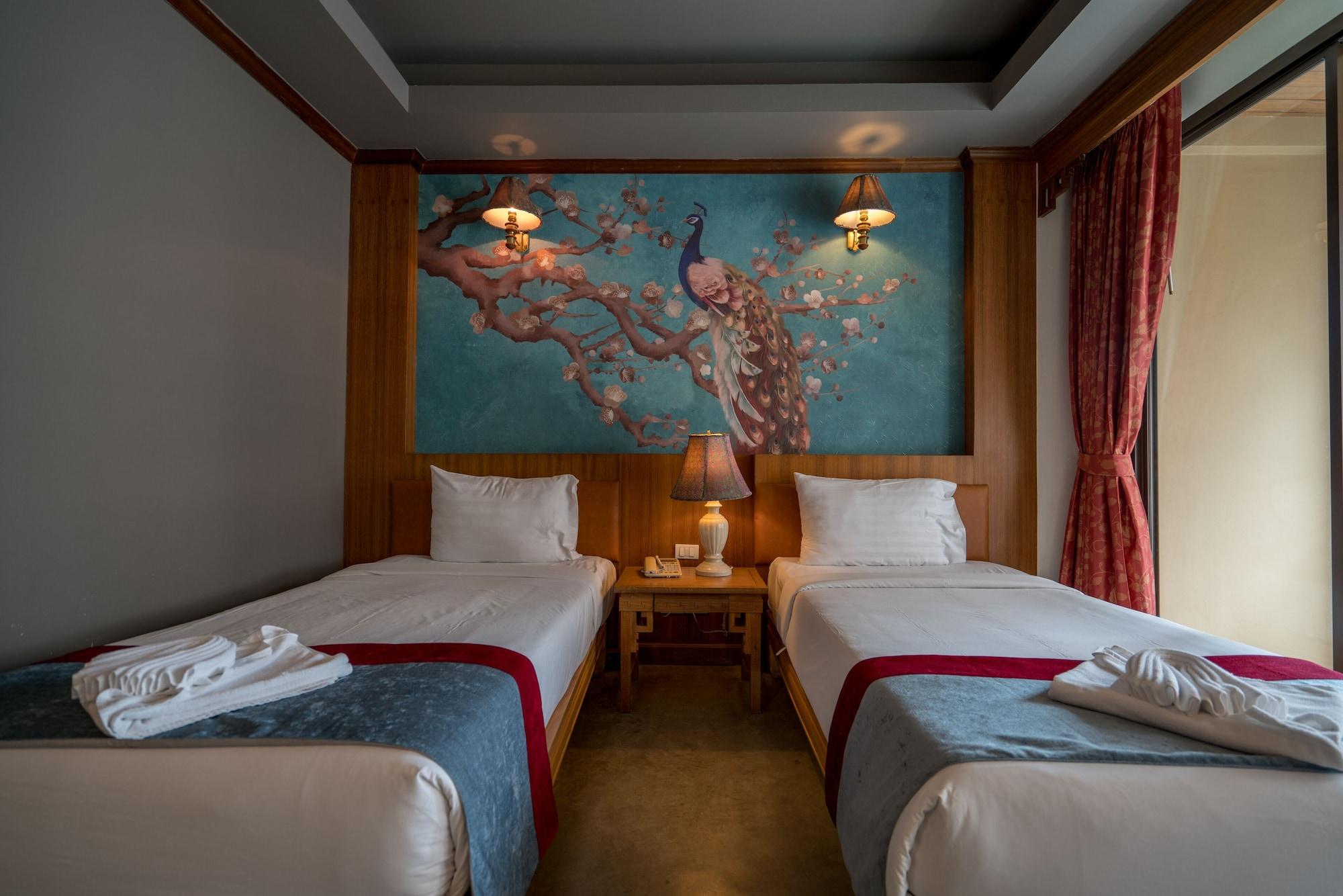 Hotel Minatale Phuket à Patong Extérieur photo