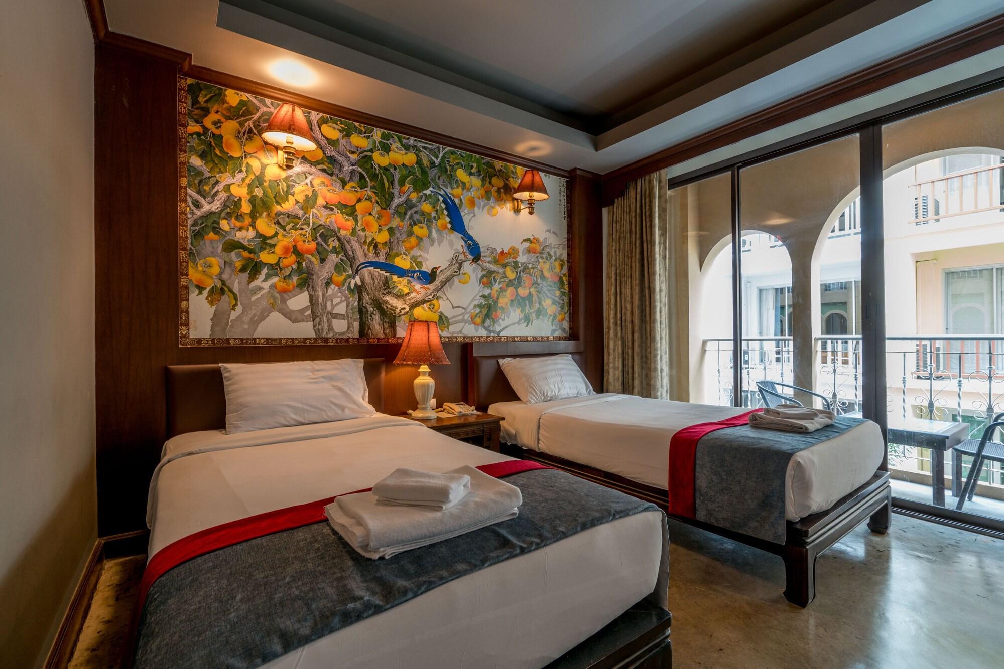 Hotel Minatale Phuket à Patong Extérieur photo