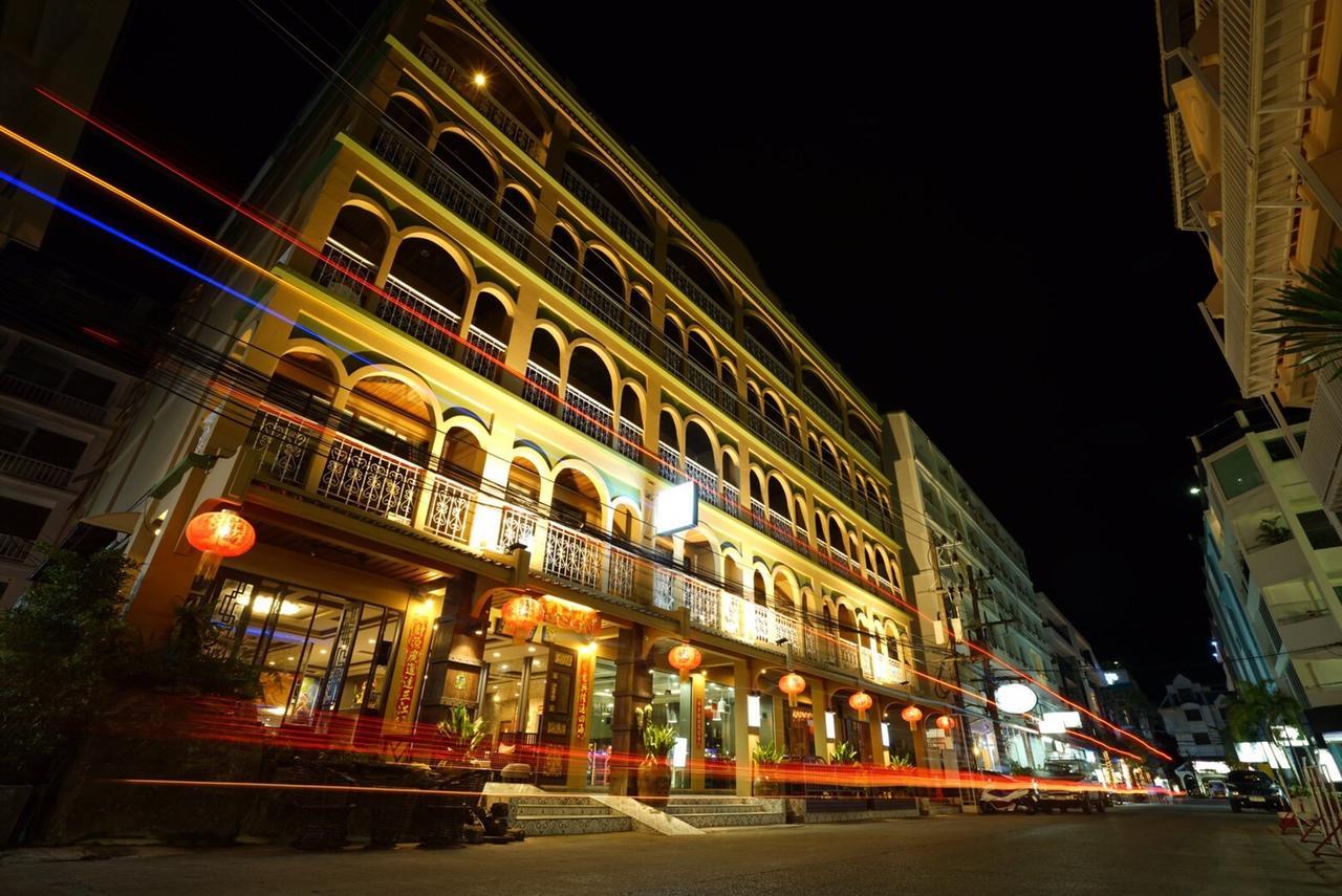 Hotel Minatale Phuket à Patong Extérieur photo